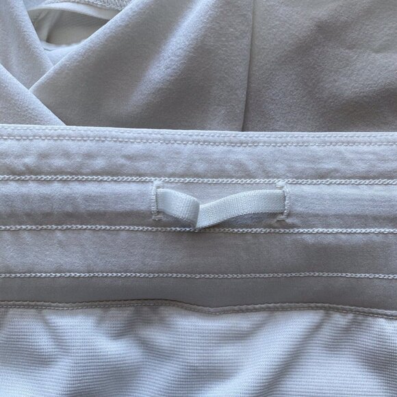 Lululemon 2023 Hotty Hot High-Rise Lined Short 4" Woman 14 Bone Swift Fabric - Picture 7 of 14